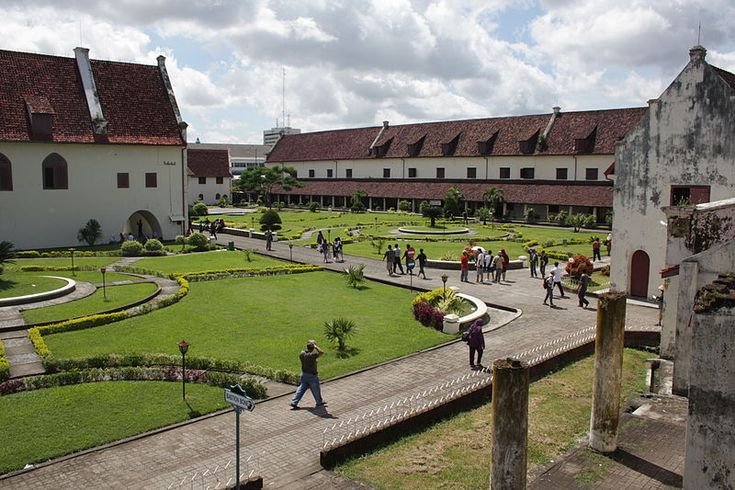 Fort Rotterdam - Wikipedia