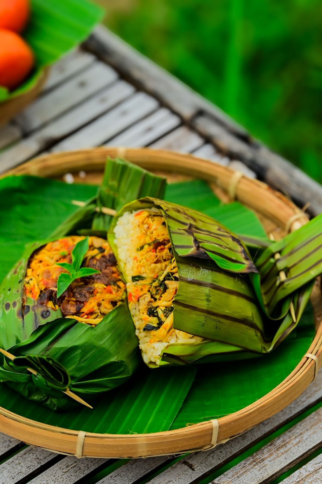 Dari Warung Ibu ke Dapur Digital: Kisah Sukses Dapoer by NDS di Era Modern