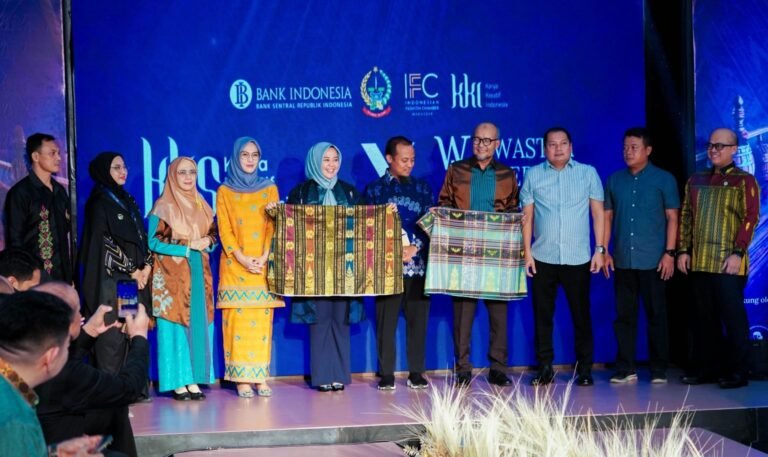 PHOTO-2025-07-25-07-37-41-1536x914